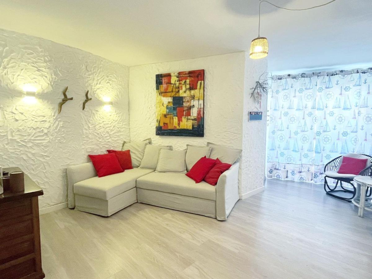 Apartamentos Formentera Cordula 5 Es Pujols Bagian luar foto